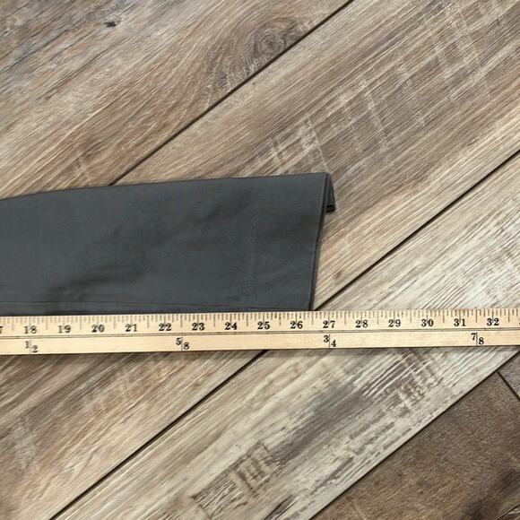 THE LIMITED Grey Sleek Mid Rise Straight Leg Dress Pants Size 4 - Picture 9 of 9